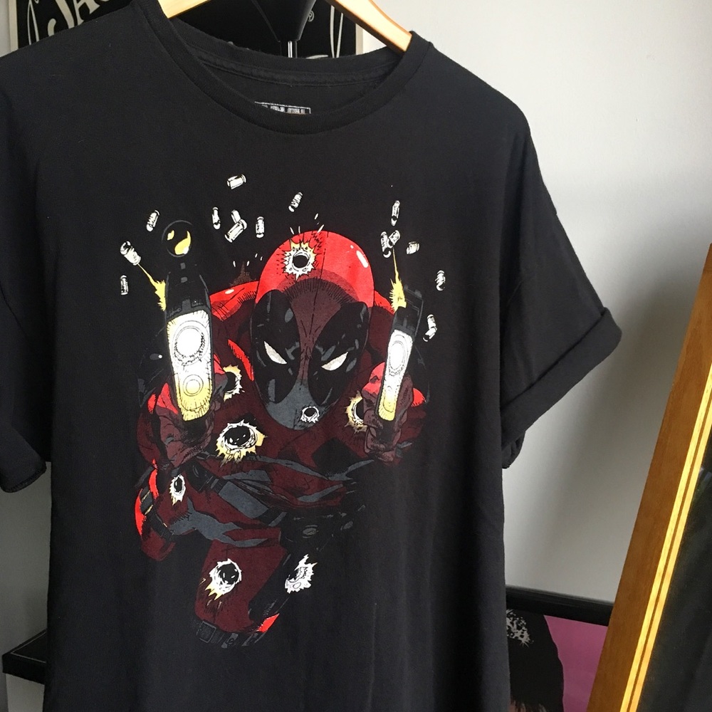 Deadpool tee